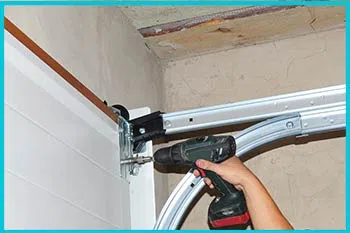 Trust Garage Door Service Millbury, MA 508-734-3271 - garage-door-openers-sid-gdr-10m